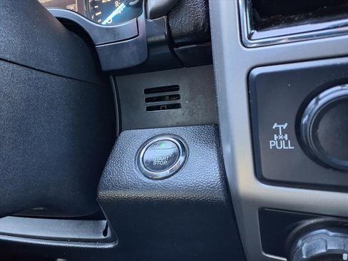 Used 2018 Ford F150 Lariat image 32