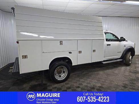 Used 2019 RAM 5500 Tradesman AWD/4WD image 3