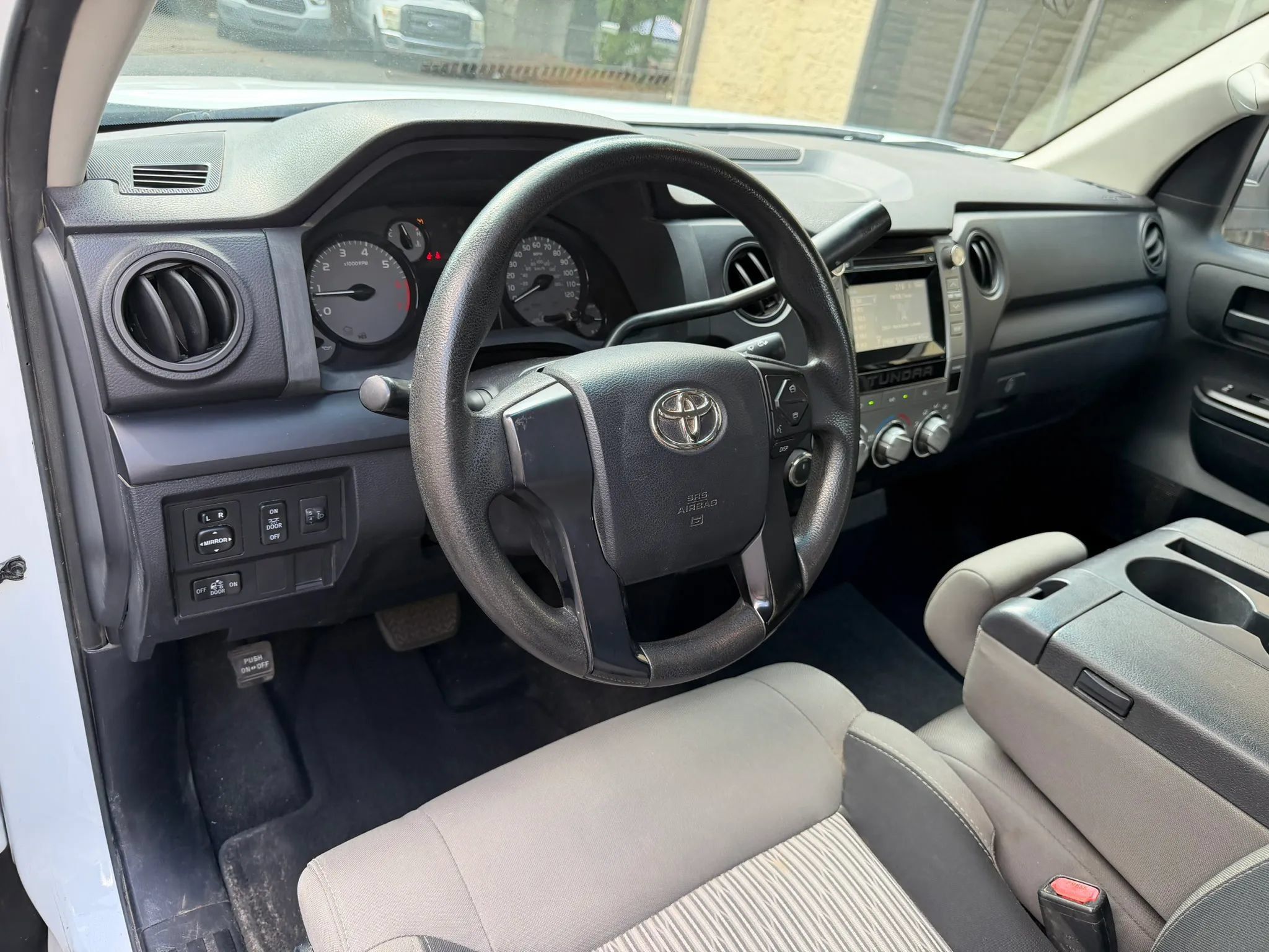 Used 2017 Toyota Tundra SR AWD/4WD image 19