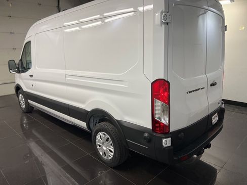 New 2026 Ford Transit 250 148 Medium Roof image 4