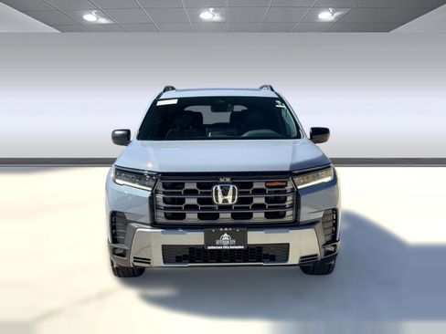 New 2026 Honda Pilot TrailSport image 6