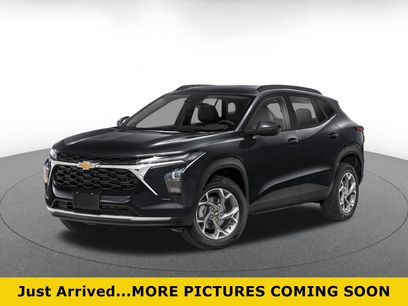 Used 2025 Chevrolet Trax LT
