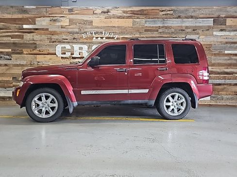Used 2008 Jeep Liberty Limited w/ Premium Group II image 15