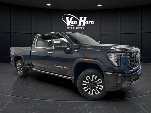 Used 2024 GMC Sierra 2500 Denali Ultimate AWD/4WD image 1