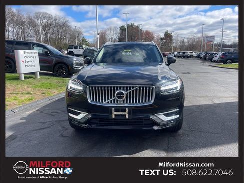 Used 2023 Volvo XC90 B6 Plus w/ Protection Package Premier image 7