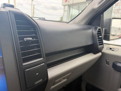 Used 2019 Ford F150 XL w/ Equipment Group 101A Mid AWD/4WD image 24