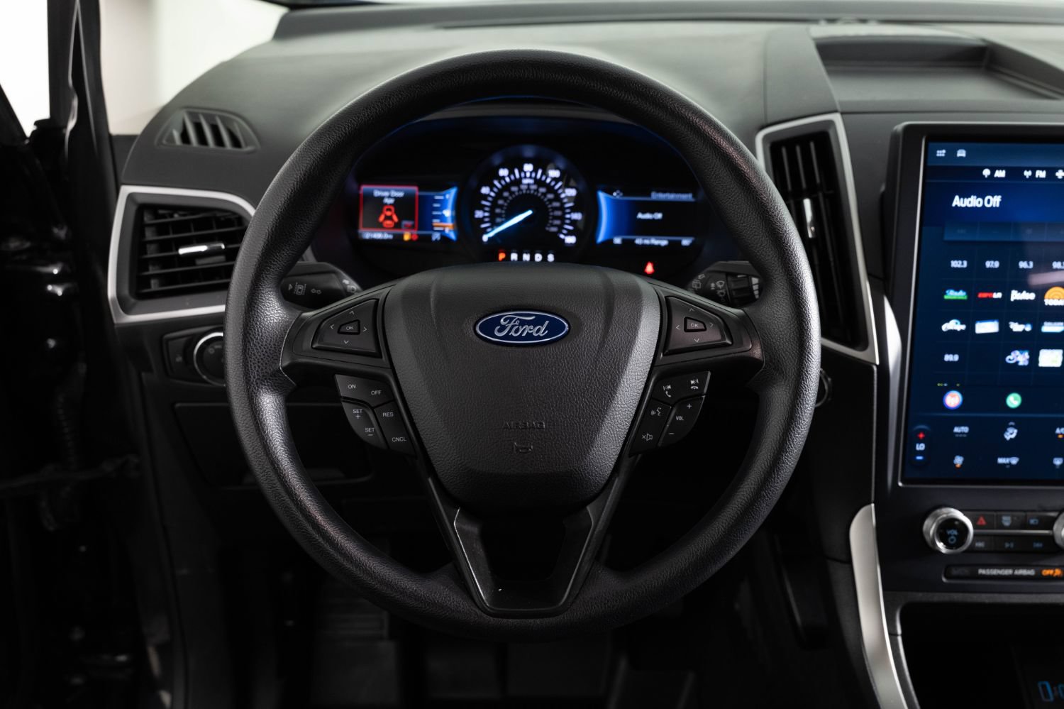 Used 2022 Ford Edge SE w/ Black Appearance Package AWD/4WD image 27