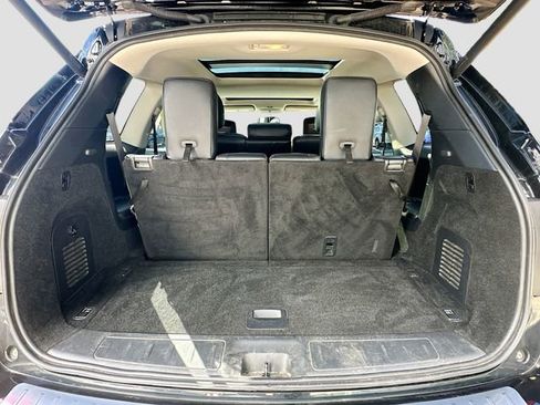 Used 2019 Nissan Pathfinder Platinum image 30