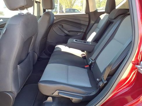 Used 2017 Ford Escape SE AWD/4WD image 6