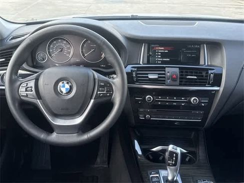 Used 2017 BMW X3 xDrive28i image 17