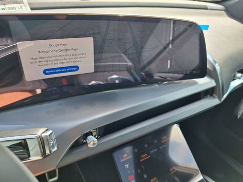 New 2026 Cadillac Vistiq Luxury image 21