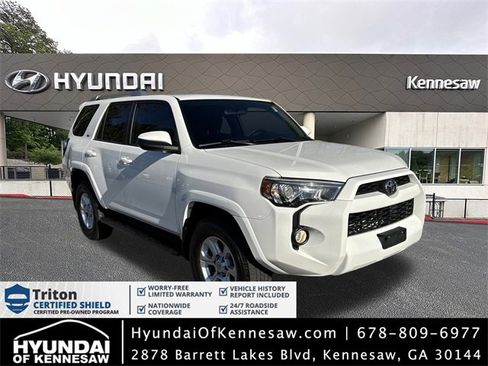 Used 2016 Toyota 4Runner SR5 image 1