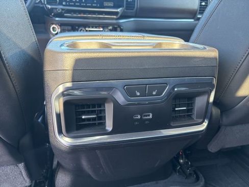 Used 2024 Chevrolet Silverado 1500 High Country w/ High Country Premium Package image 24