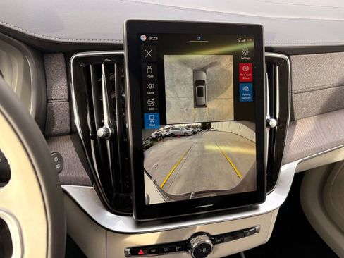 New 2026 Volvo XC90 T8 Ultra w/ Protection Package AWD/4WD image 30