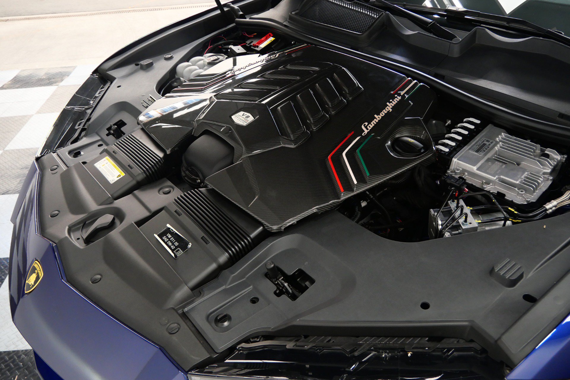 Used 2022 Lamborghini Urus AWD/4WD image 50