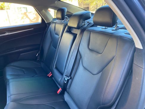 Used 2019 Ford Fusion Energi Titanium image 30