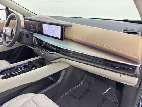 Used 2025 Nissan Murano Platinum image 14