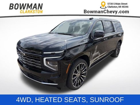 Used 2025 Chevrolet Suburban High Country AWD/4WD image 1