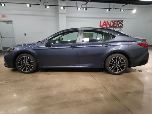 New 2026 Toyota Camry XLE FWD image 4
