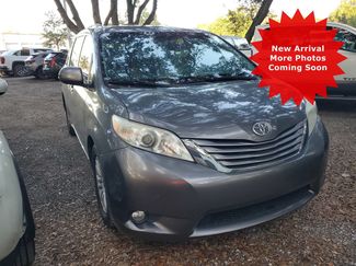Used 2017 Toyota Sienna XLE FWD video 1