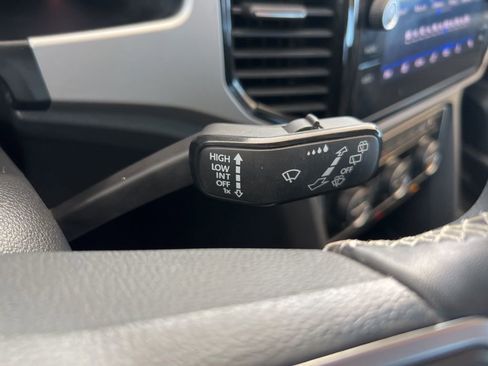 Certified 2023 Volkswagen Atlas SE image 42