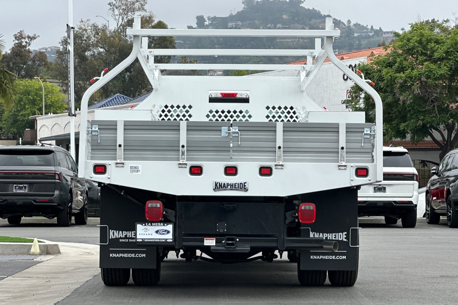 New 2025 Ford F350 XL w/ XL Chrome Package RWD image 4