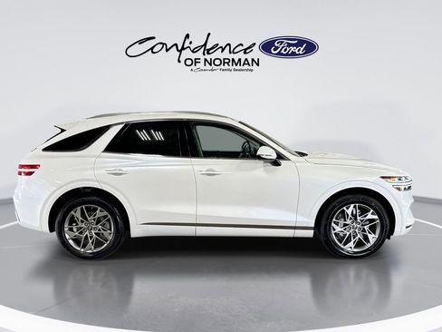 Used 2025 Genesis GV70 2.5T image 10