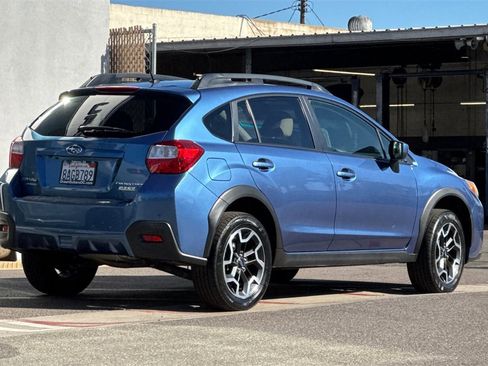 Used 2017 Subaru Crosstrek 2.0i Premium image 5