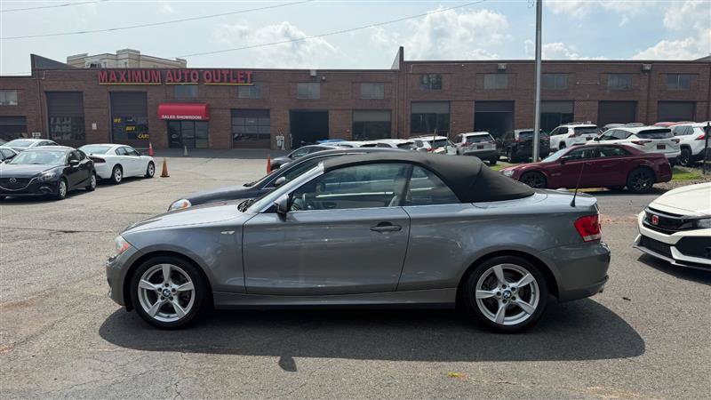 Used 2013 BMW 128i Convertible RWD image 27