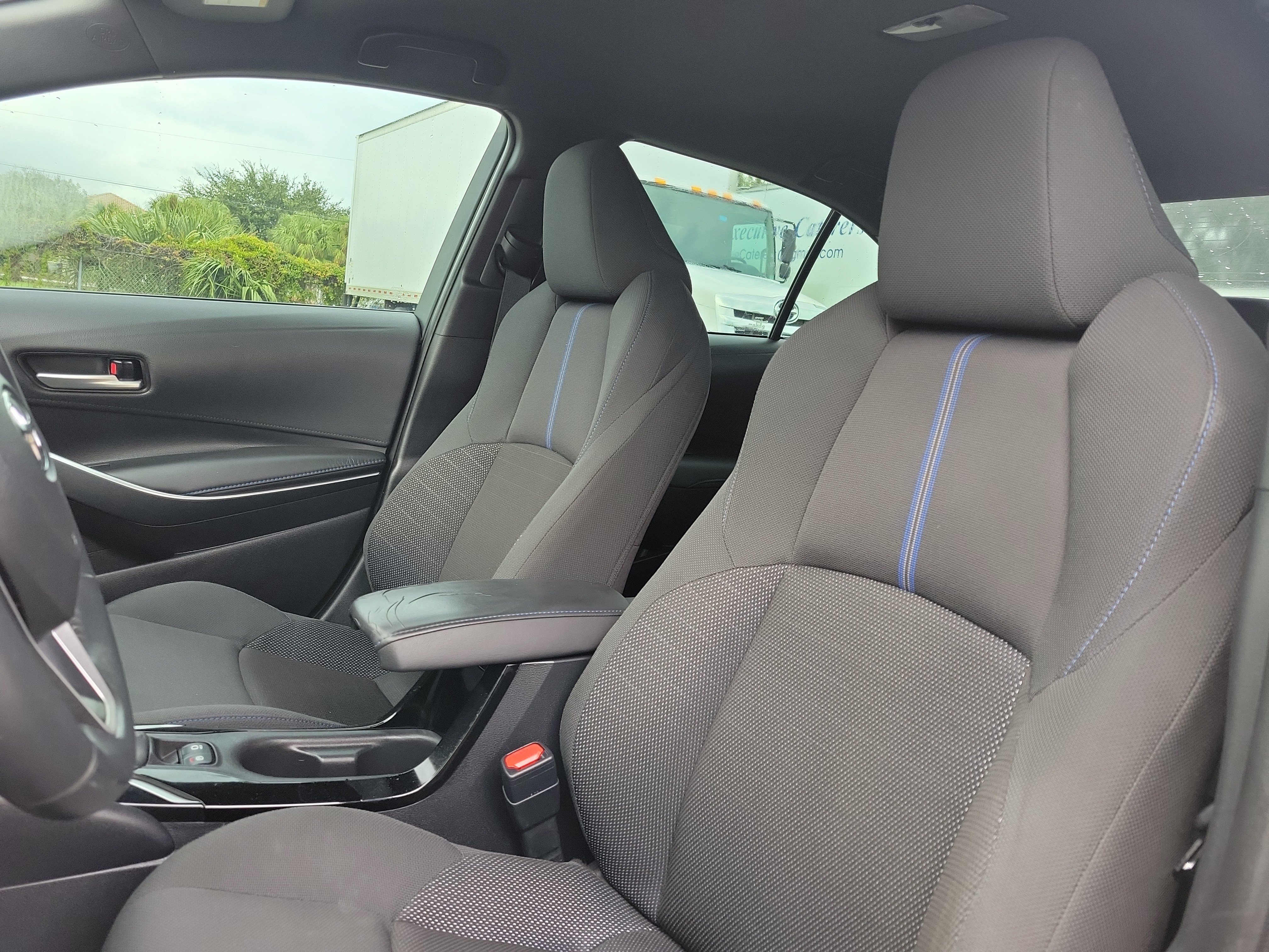 Used 2020 Toyota Corolla SE FWD image 21