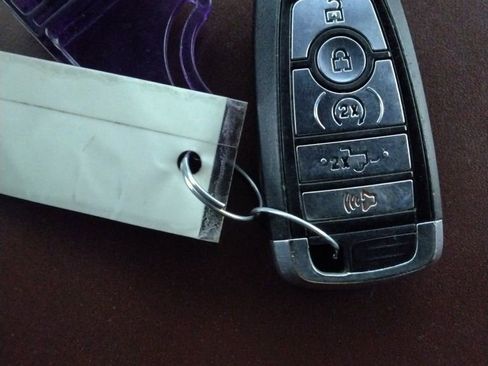 Used 2018 Ford F150 Platinum w/ Equipment Group 701A Luxury image 51