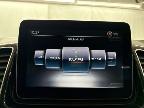 Used 2017 Mercedes-Benz GLE 350 image 22