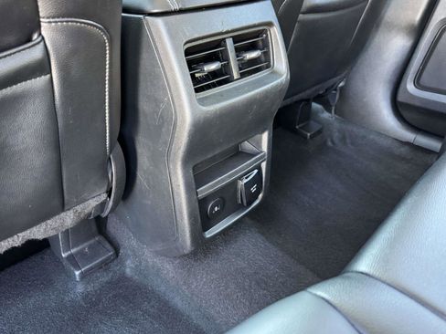 Used 2024 Ford Edge Titanium AWD/4WD image 14