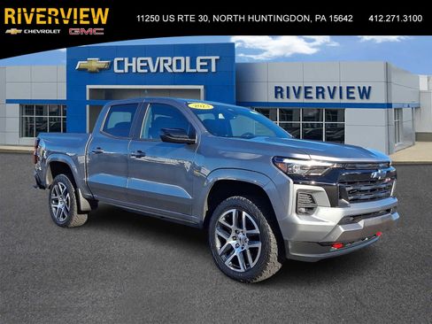 Used 2023 Chevrolet Colorado Z71 w/ Z71 Convenience Package 2 image 1