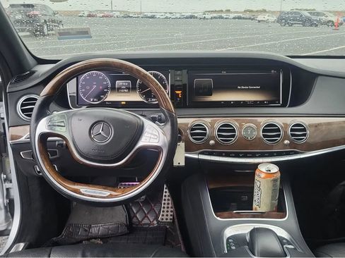 Used 2014 Mercedes-Benz S 550 Sedan image 8