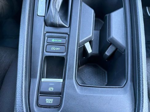 Used 2025 Honda Accord LX image 25
