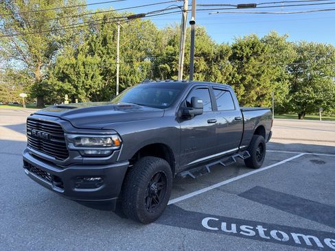 Used 2023 RAM 2500 Laramie w/ Night Edition AWD/4WD image 2