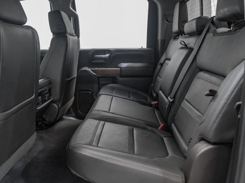 Used 2020 GMC Sierra 2500 Denali w/ Denali Ultimate Package AWD/4WD image 38