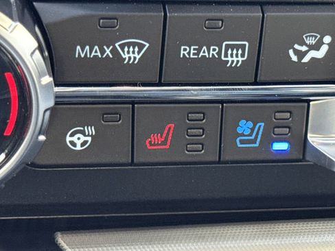 New 2025 Ford F350 Platinum w/ FX4 Off-Road Package image 31