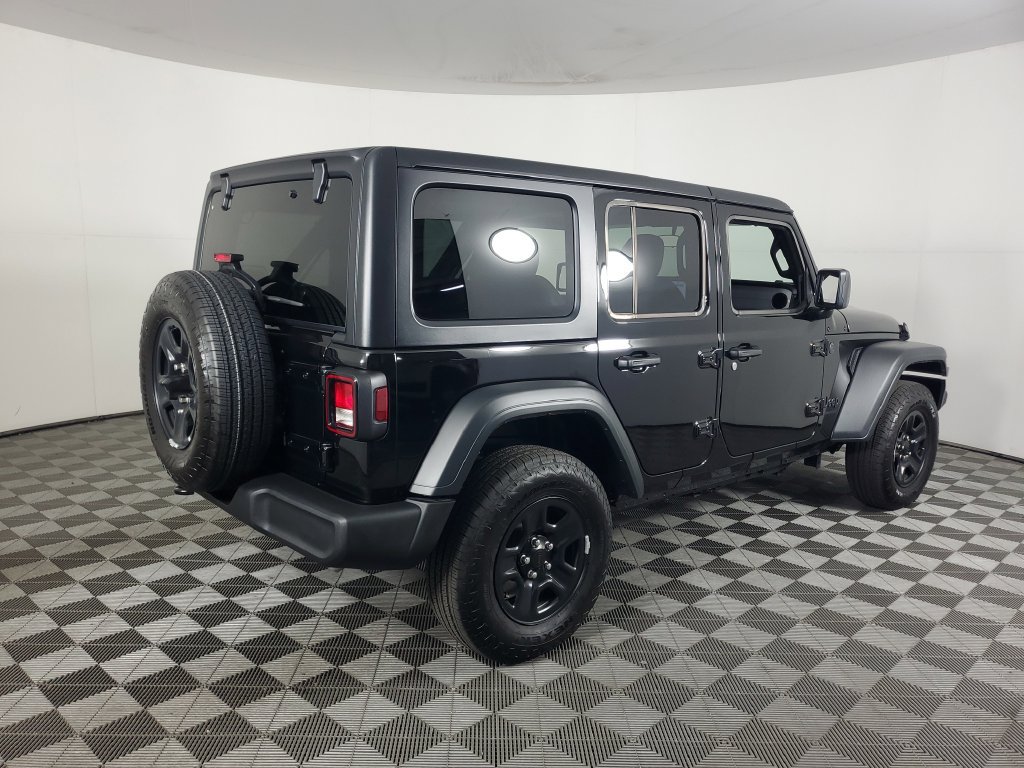 Used 2026 Jeep Wrangler Unlimited Sport AWD/4WD image 4