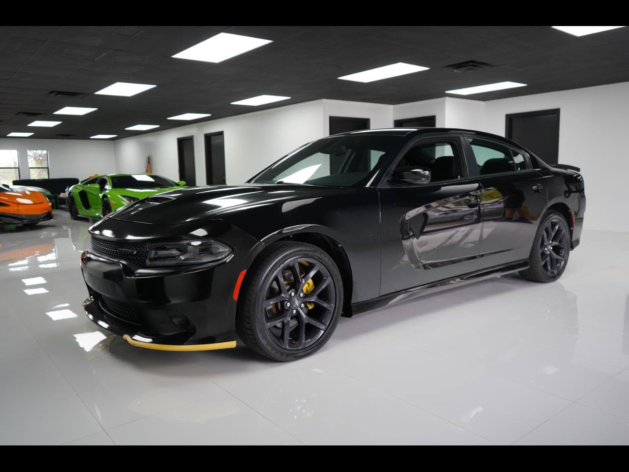 Used 2020 Dodge Charger GT w/ Blacktop Package RWD image 1