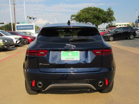 Used 2022 Jaguar E-PACE SE image 7