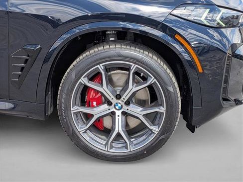 New 2026 BMW X5 xDrive40i w/ M Sport Package AWD/4WD image 10