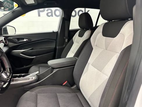 Certified 2024 Chevrolet Trax RS w/ Driver Confidence Package FWD image 14