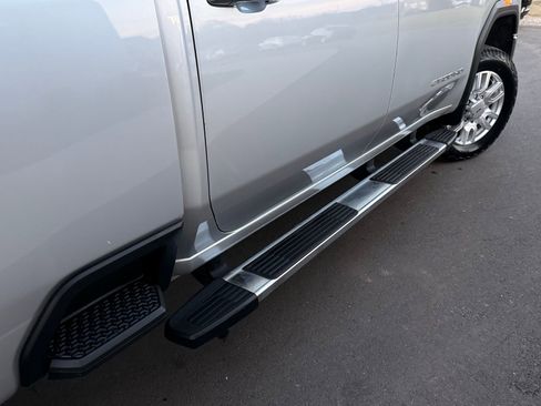 Used 2023 GMC Sierra 2500 SLT image 16