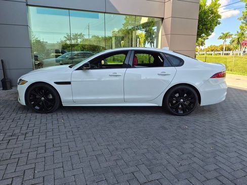 Used 2024 Jaguar XF R-Dynamic SE AWD/4WD image 5