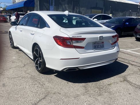 Used 2019 Honda Accord Sport image 10
