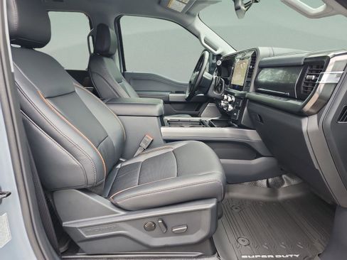 New 2026 Ford F250 Lariat image 18