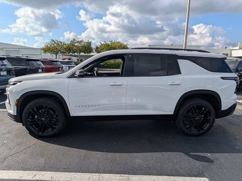 New 2026 Chevrolet Traverse LT FWD image 4
