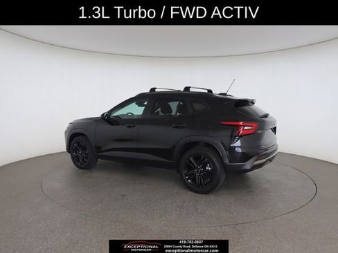 Used 2025 Chevrolet Trax ACTIV w/ Driver Confidence Package FWD image 10